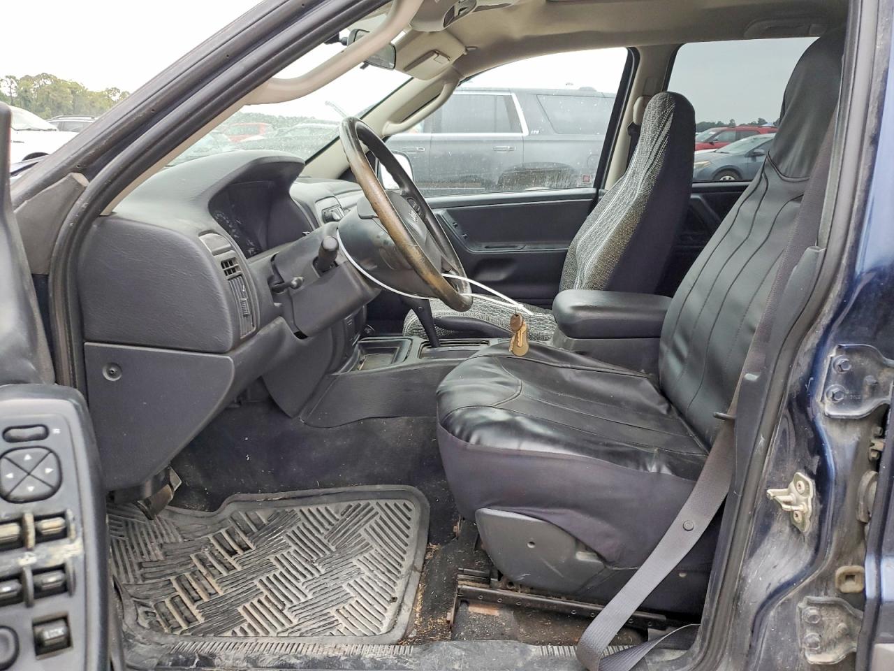 2004 JEEP CHEROKEE