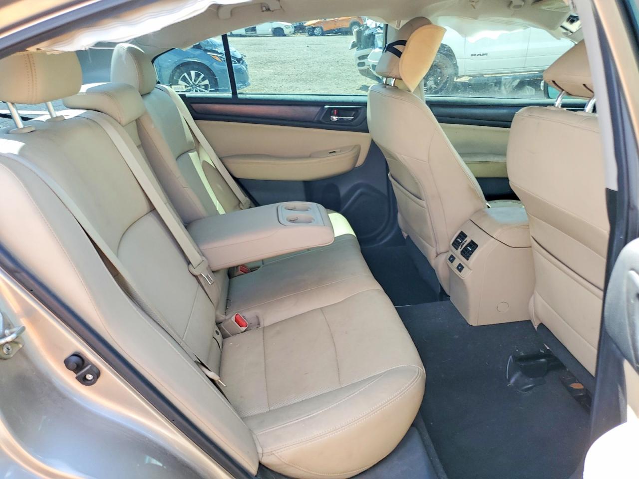 2015 SUBARU LEGACY