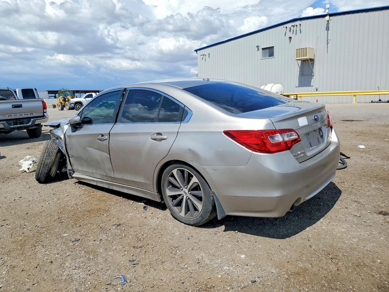 2015 SUBARU LEGACY