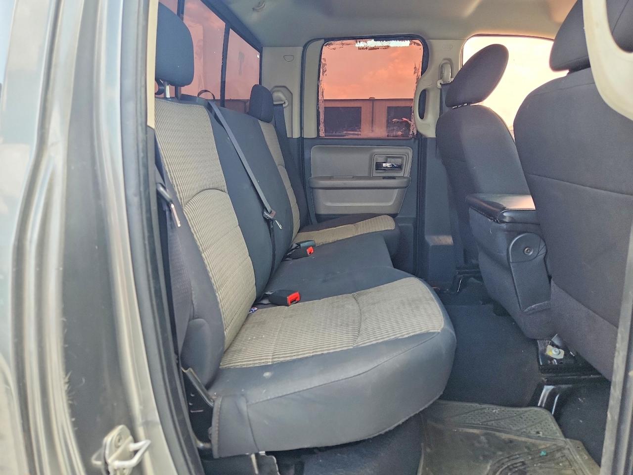 2010 DODGE RAM 1500
