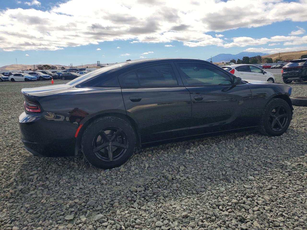 2015 DODGE CHARGER