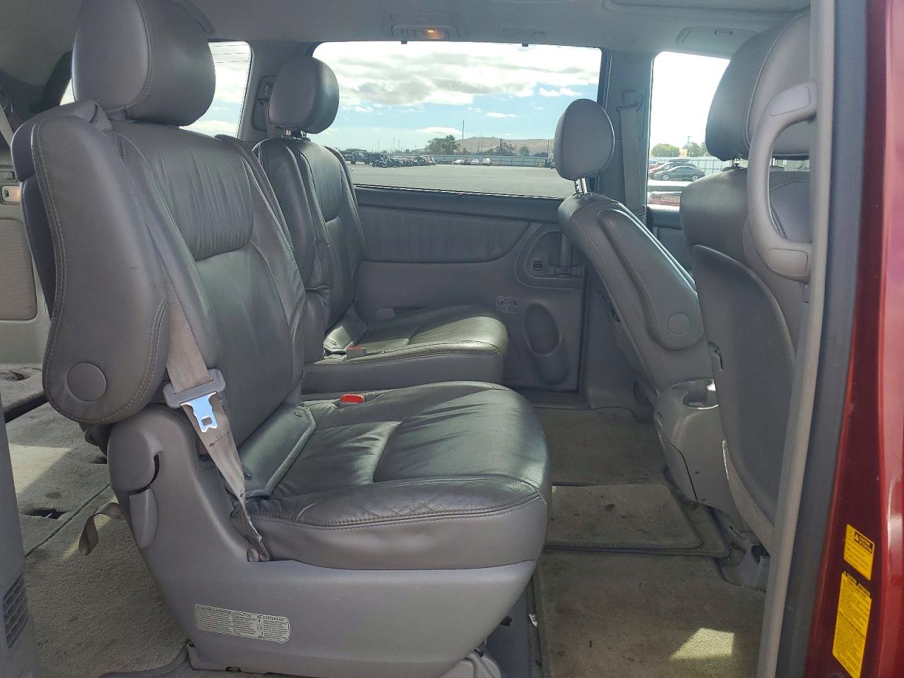 2008 TOYOTA SIENNA