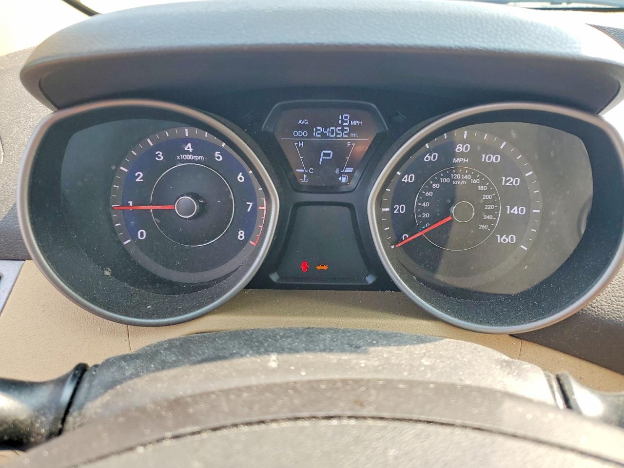 2013 HYUNDAI ELANTRA