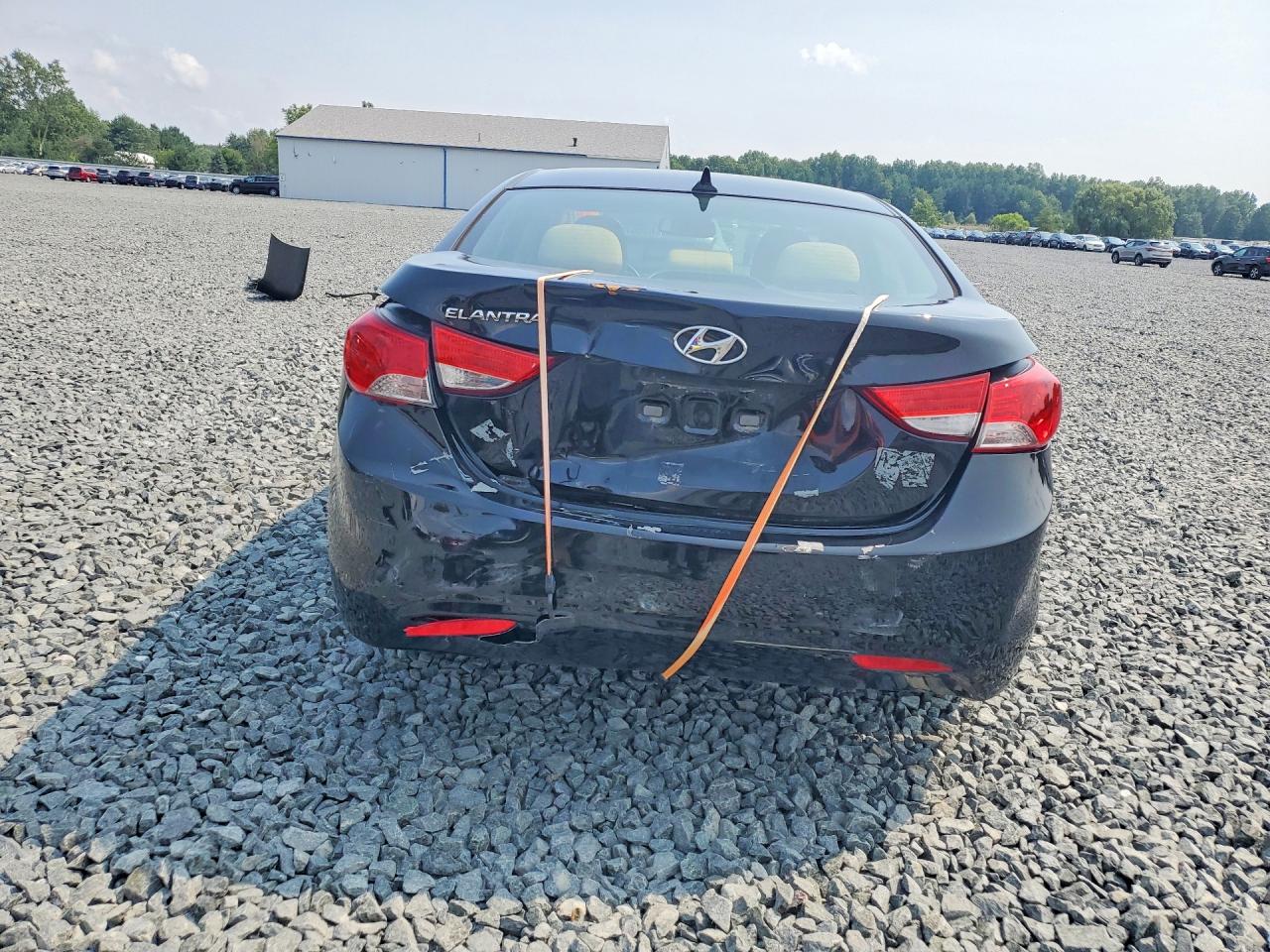 2013 HYUNDAI ELANTRA