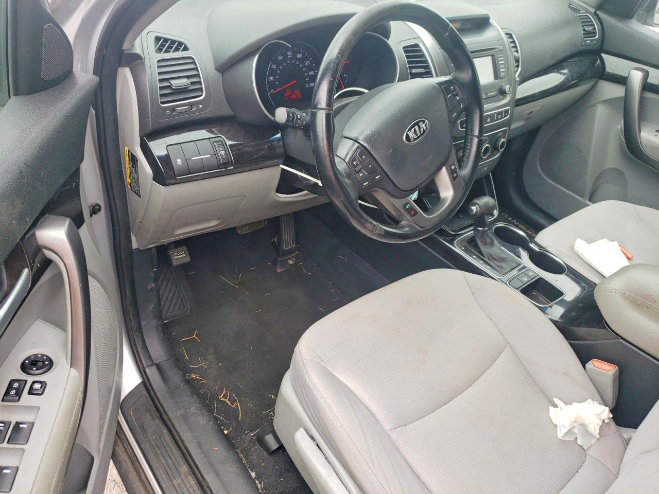 2015 KIA SORENTO