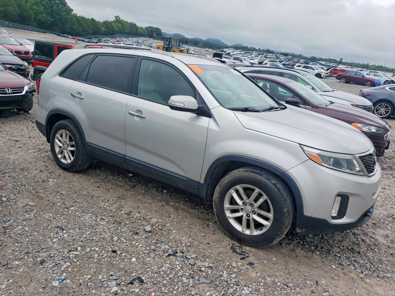 2015 KIA SORENTO