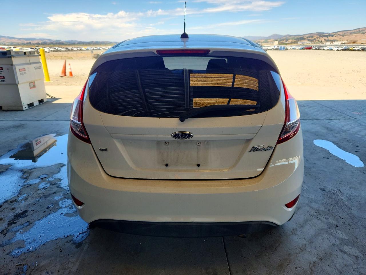2015 FORD FIESTA