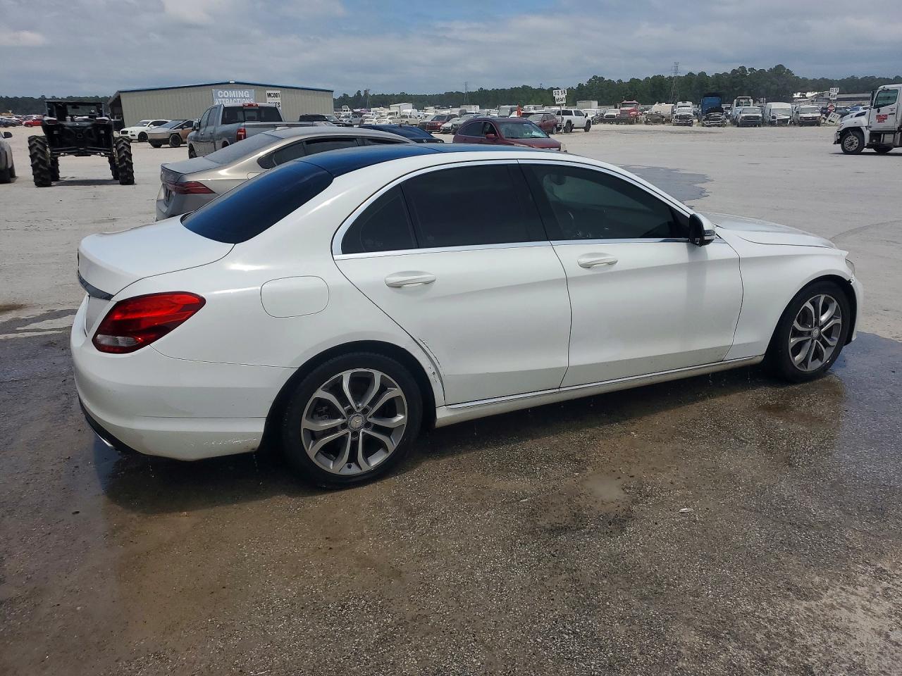 2017 MERCEDES-BENZ C-CLASS