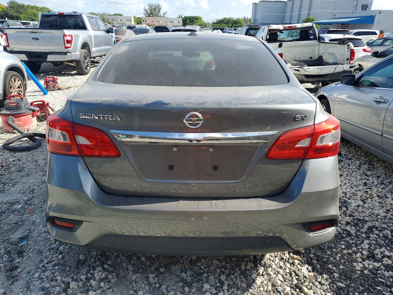 2018 NISSAN SENTRA