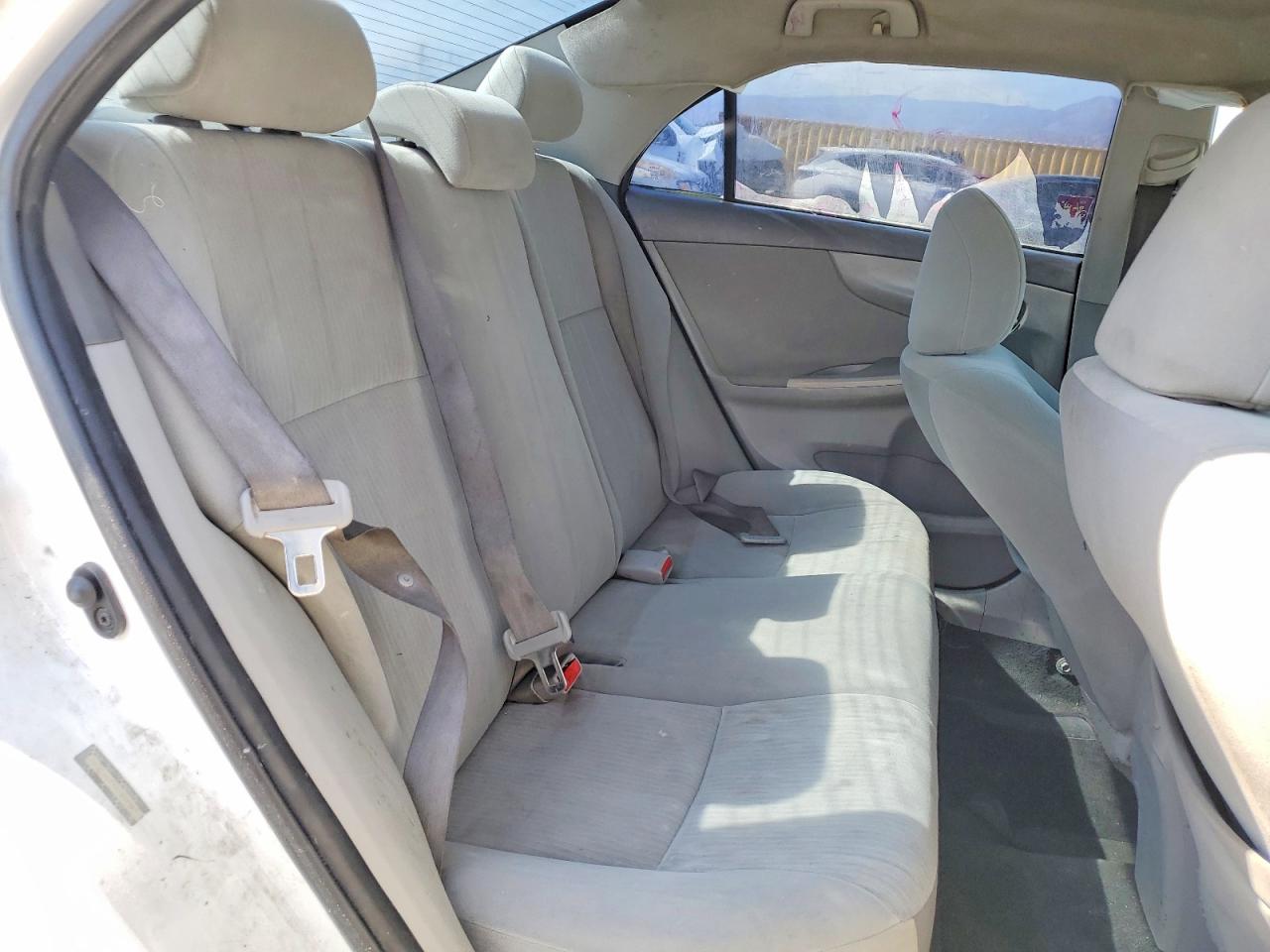 2010 TOYOTA COROLLA