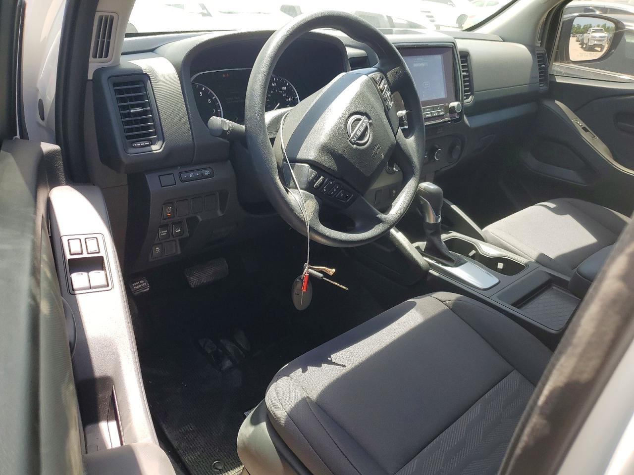 2024 NISSAN FRONTIER