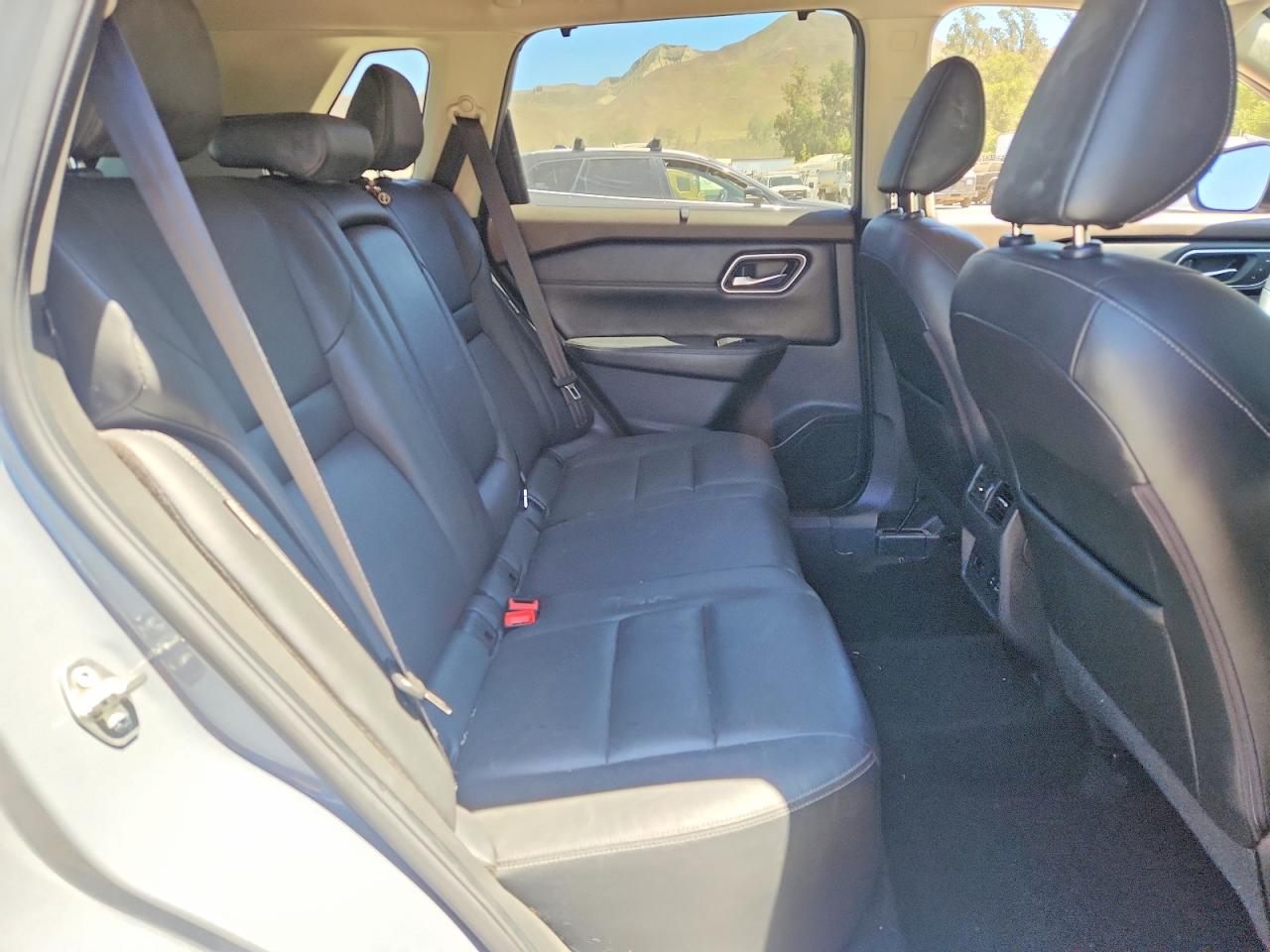 2021 NISSAN ROGUE