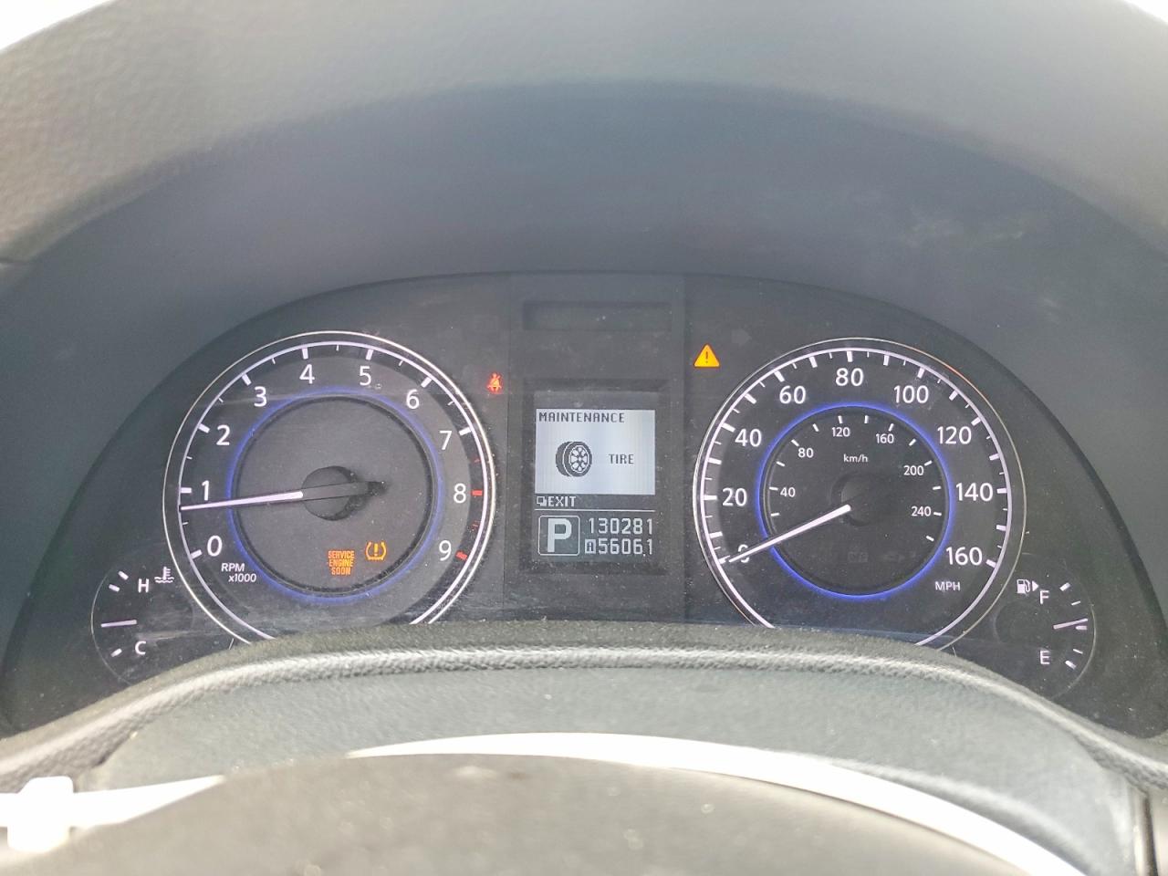 2013 INFINITI G37