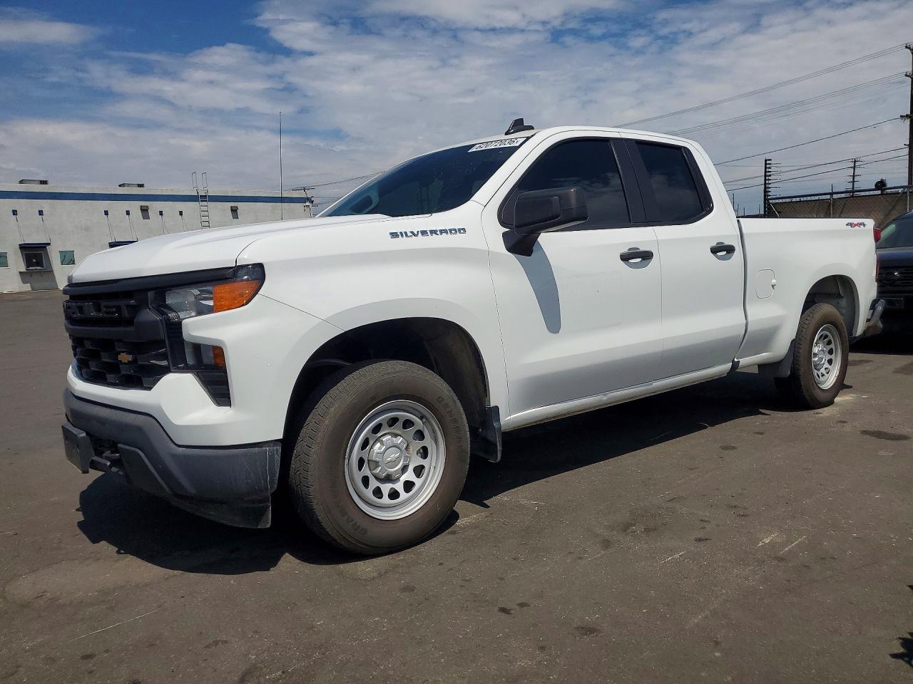 2023 CHEVROLET SILVERADO