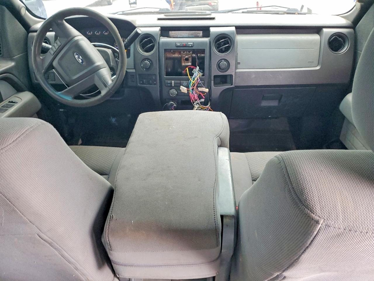 2012 FORD F150