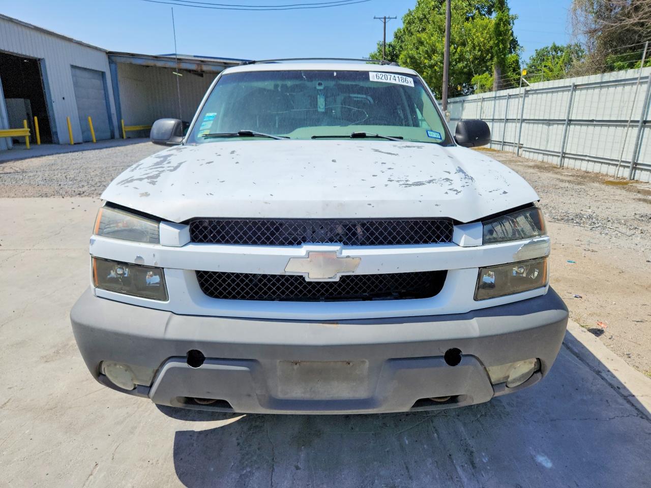 2002 CHEVROLET AVALANCHE
