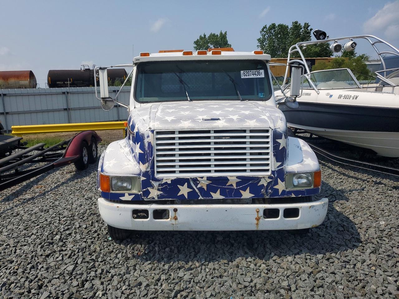 1996 INTERNATIONAL 4000 SERIE