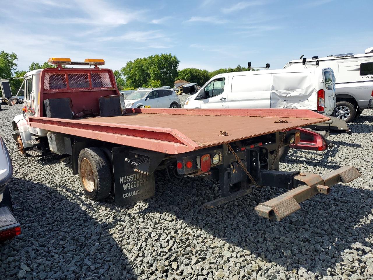 1996 INTERNATIONAL 4000 SERIE