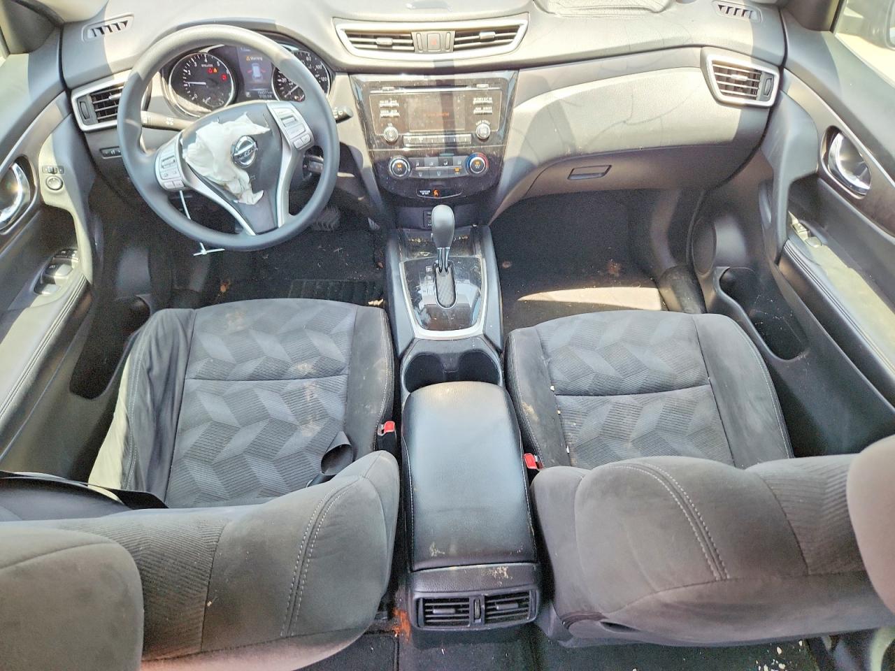 2015 NISSAN ROGUE