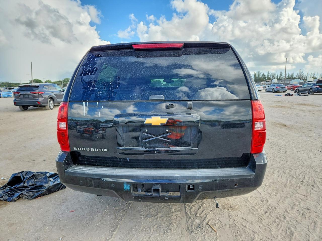 2013 CHEVROLET SUBURBAN