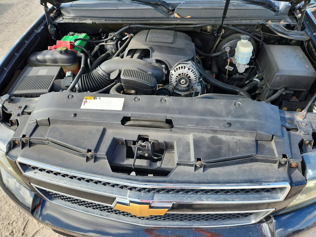 2013 CHEVROLET SUBURBAN