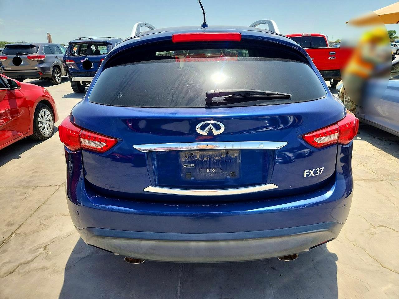 2013 INFINITI FX37