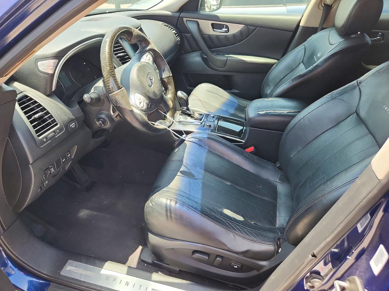 2013 INFINITI FX37