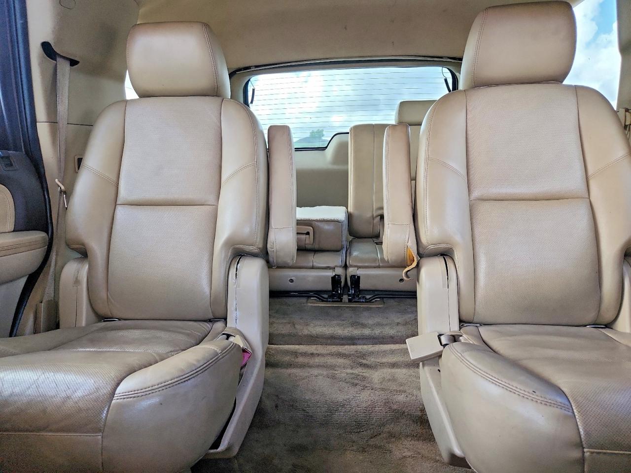 2011 GMC YUKON