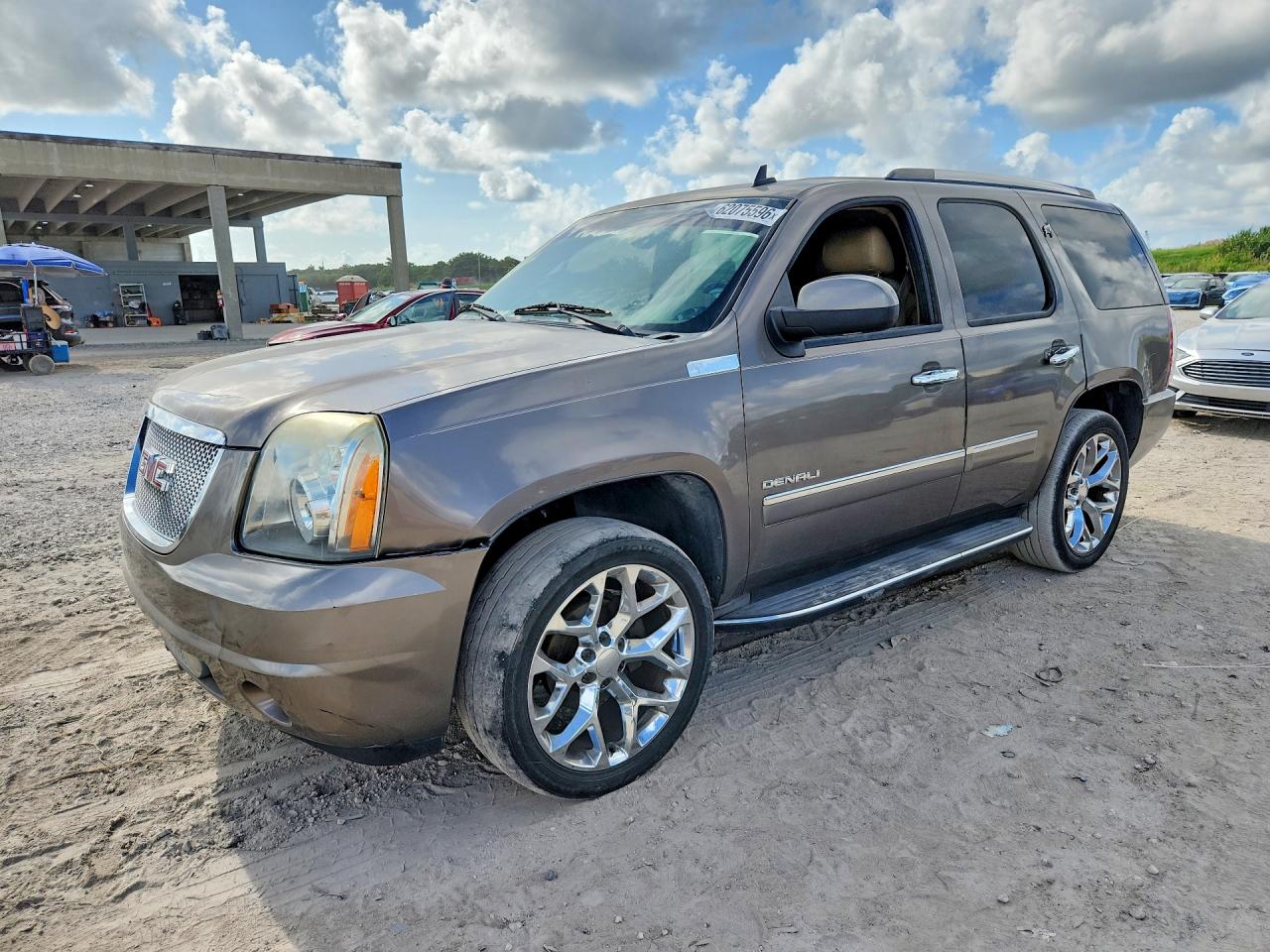 2011 GMC YUKON