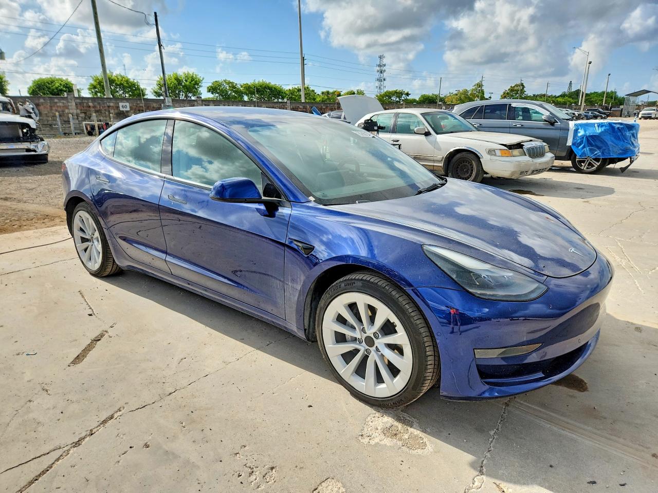 2022 TESLA MODEL 3