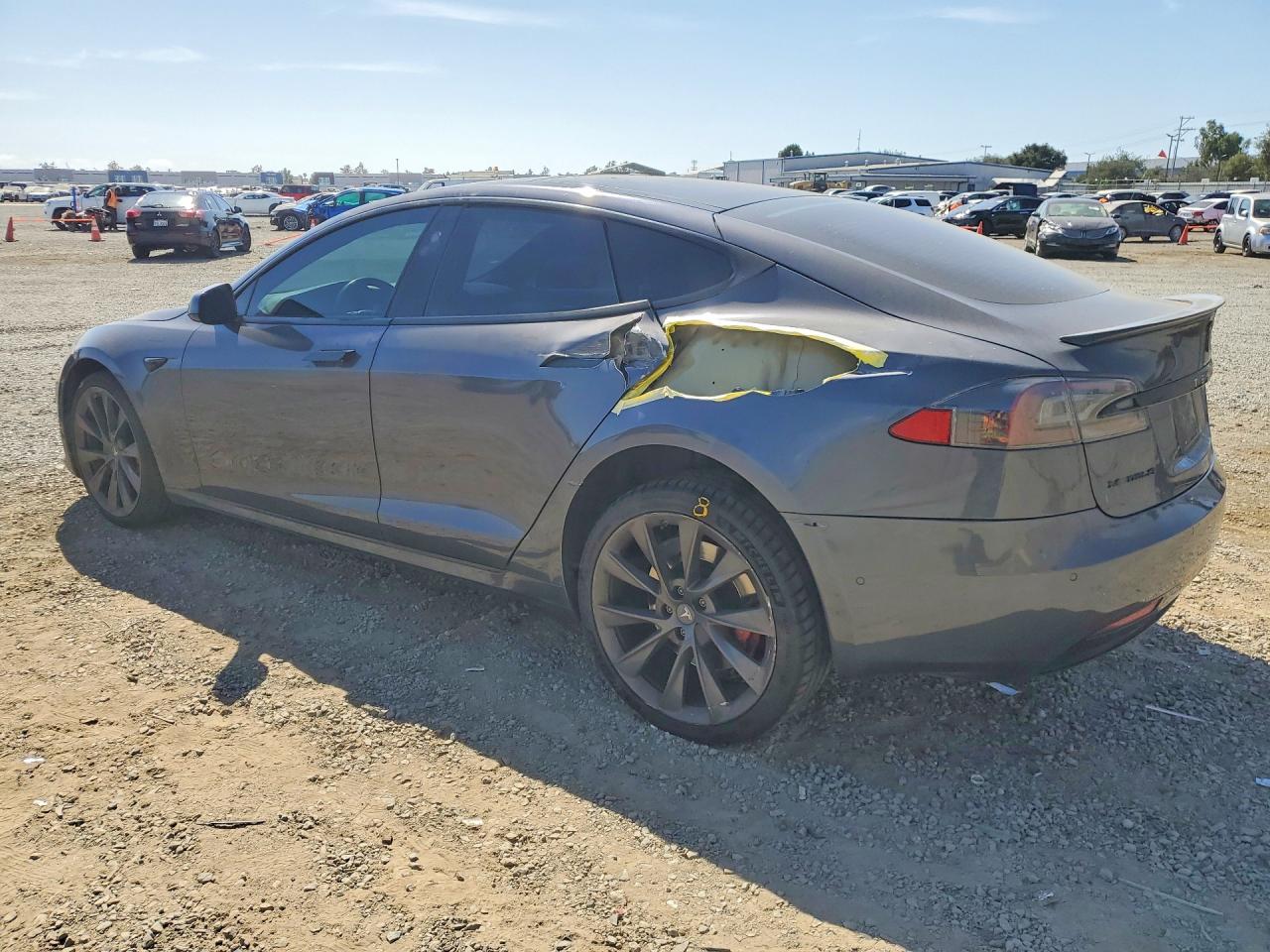 2018 TESLA MODEL S