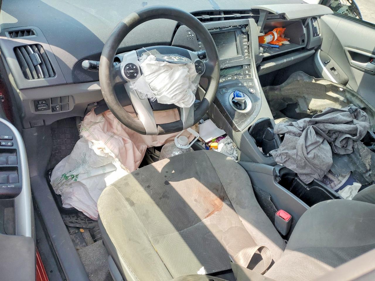 2011 TOYOTA PRIUS