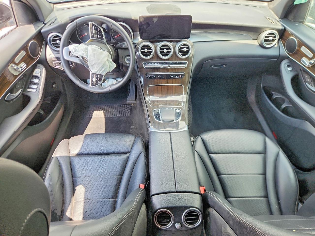 2020 MERCEDES-BENZ GLC-CLASS