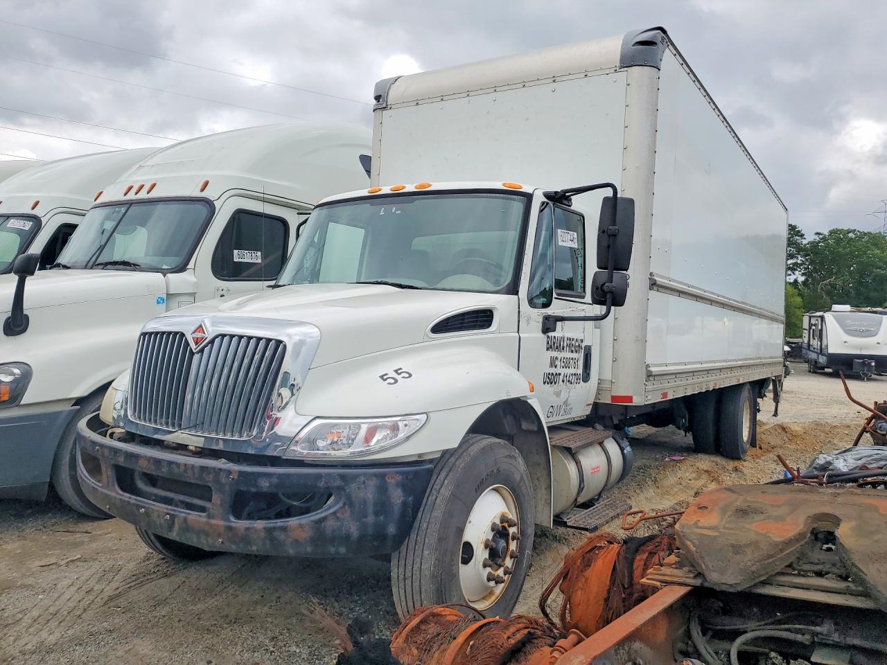 2017 INTERNATIONAL 4000 SERIE
