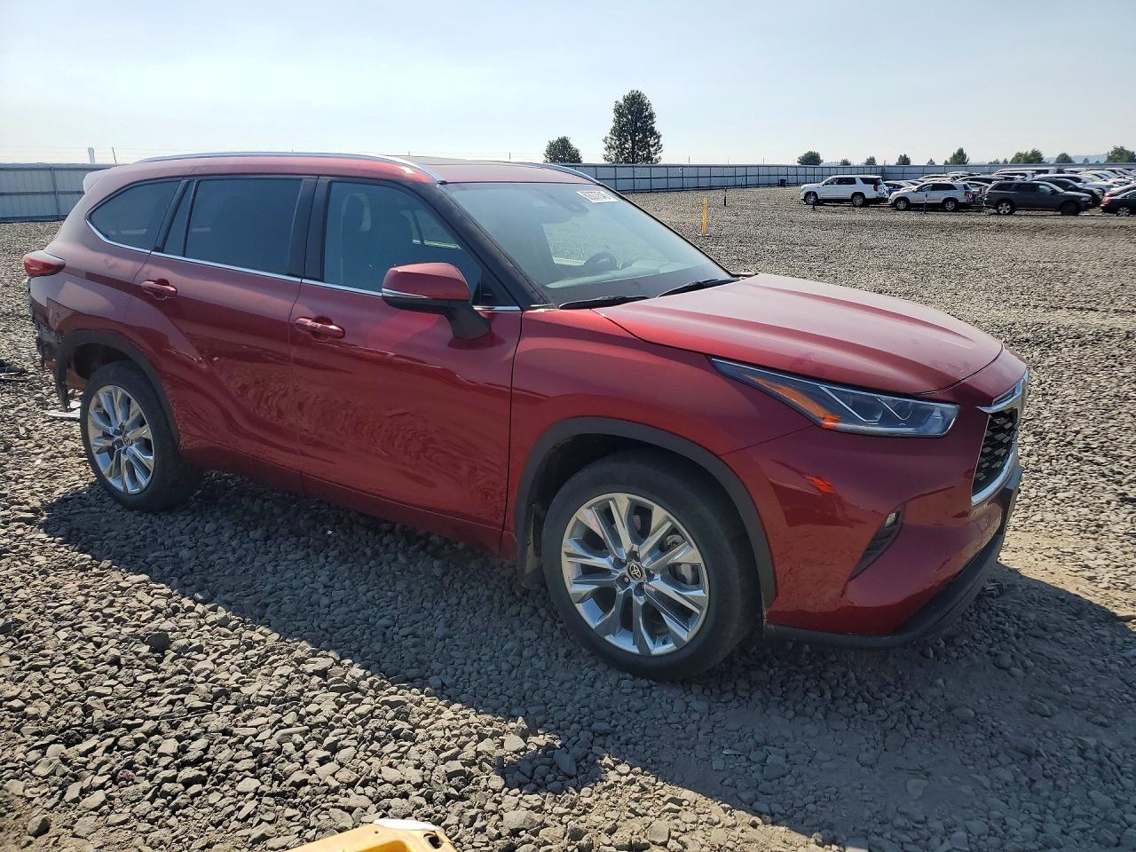 2022 TOYOTA HIGHLANDER