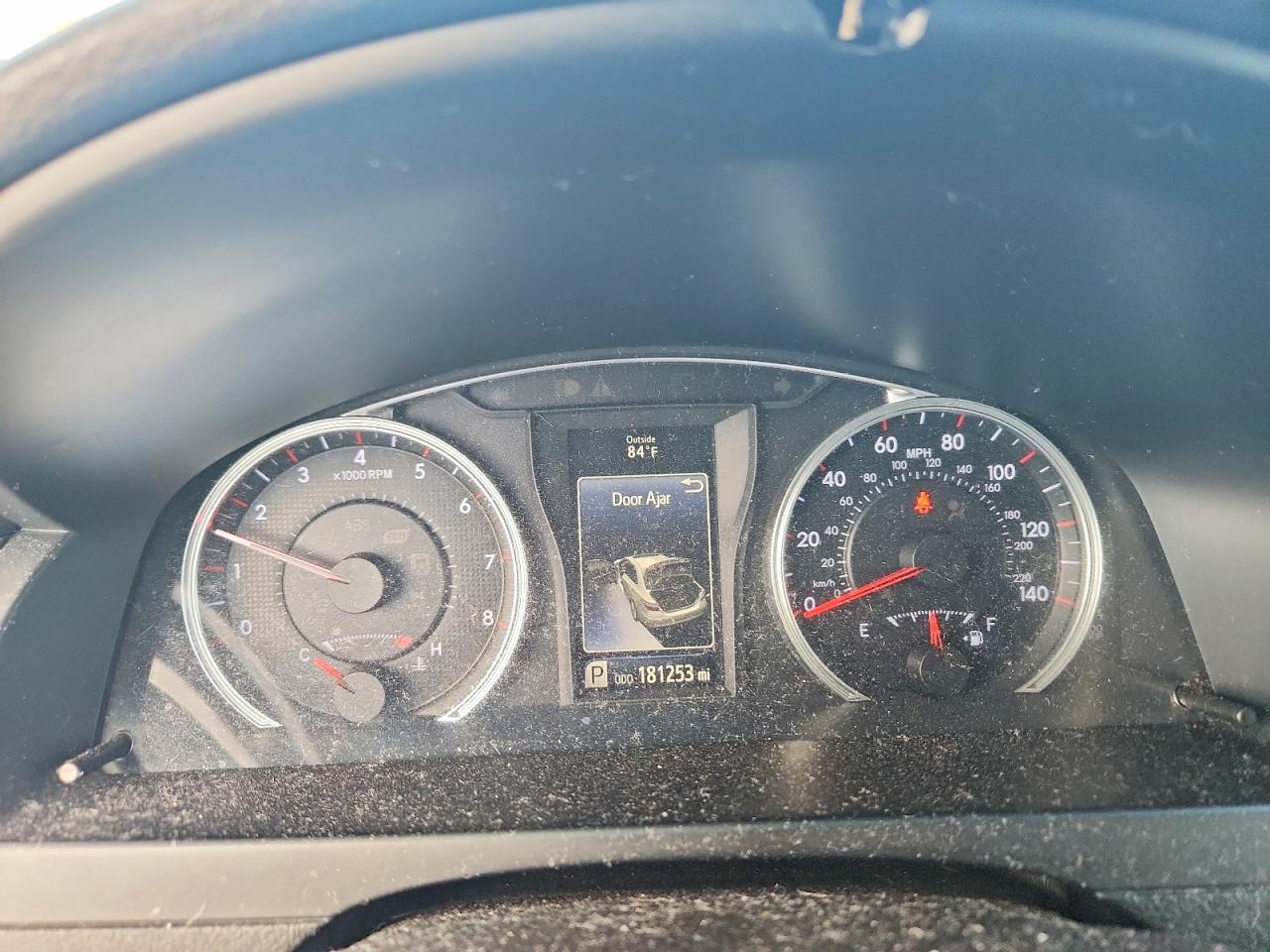 2016 TOYOTA CAMRY