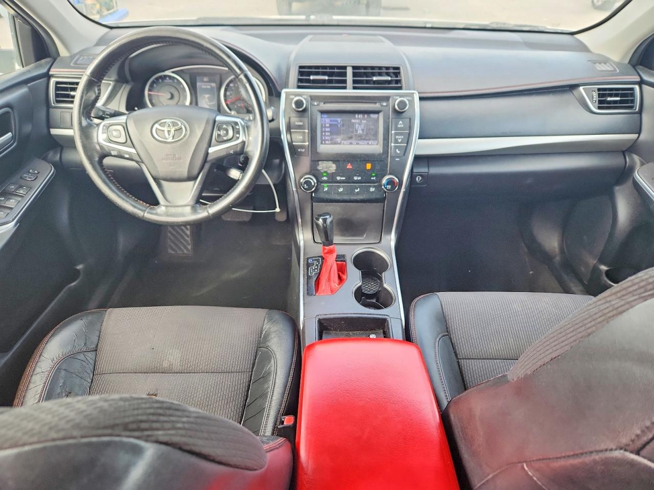 2016 TOYOTA CAMRY