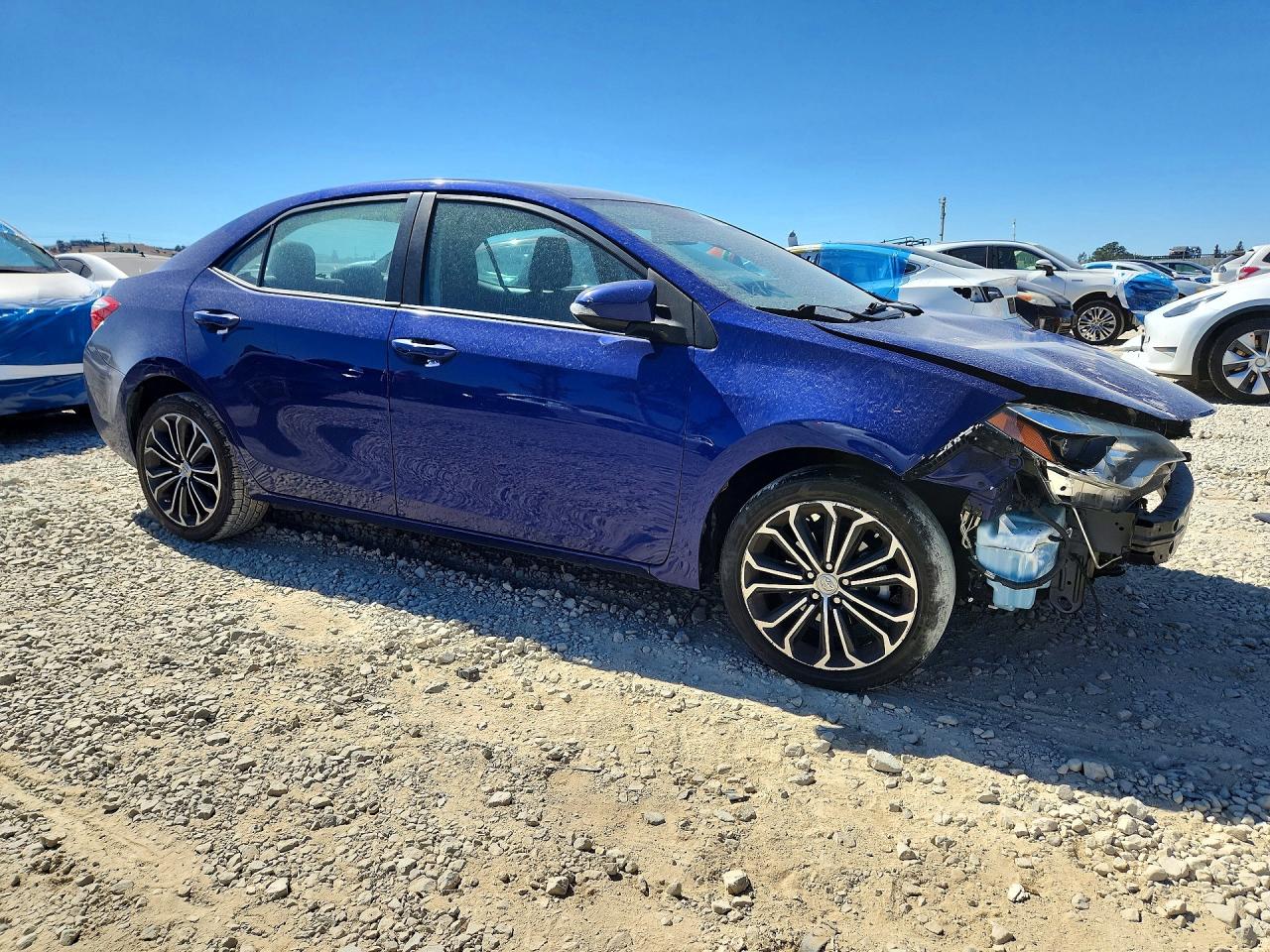 2015 TOYOTA COROLLA