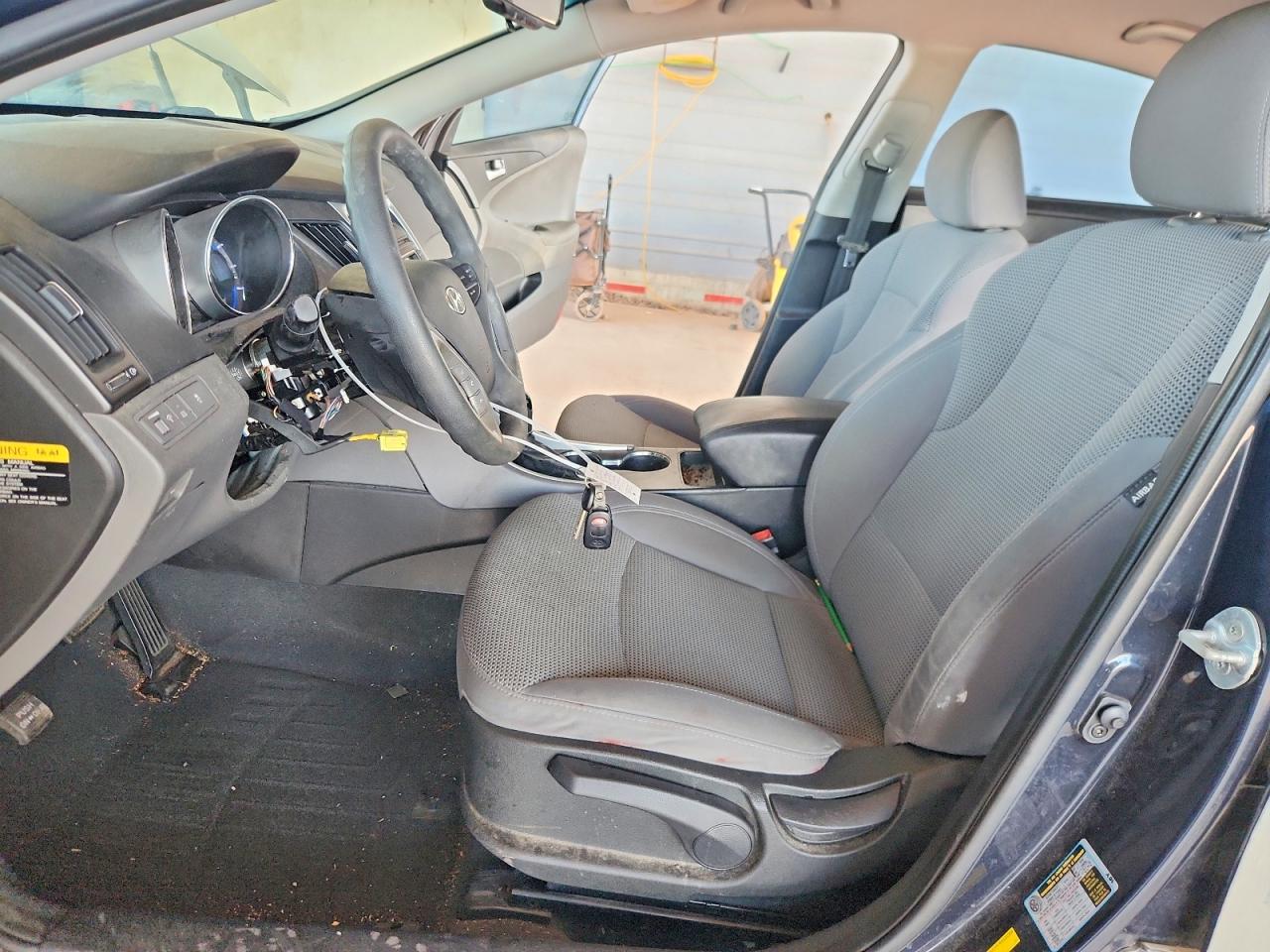 2014 HYUNDAI SONATA