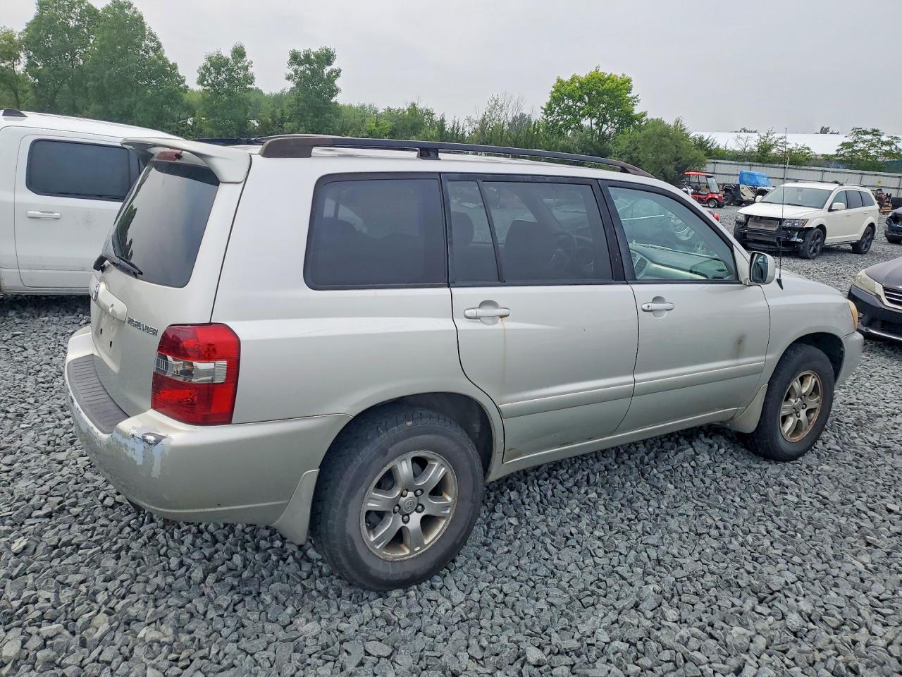 2006 TOYOTA HIGHLANDER