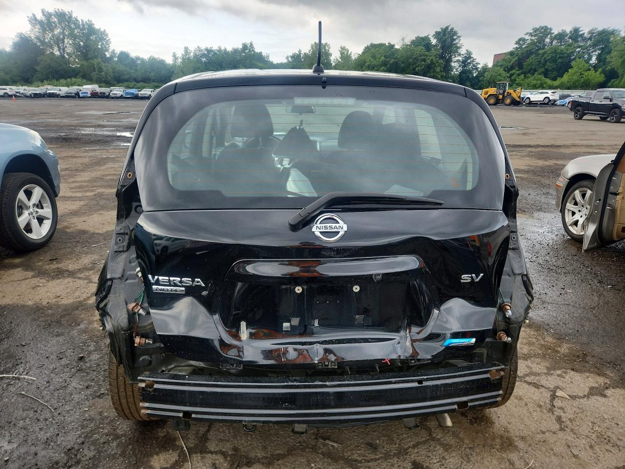 2014 NISSAN VERSA