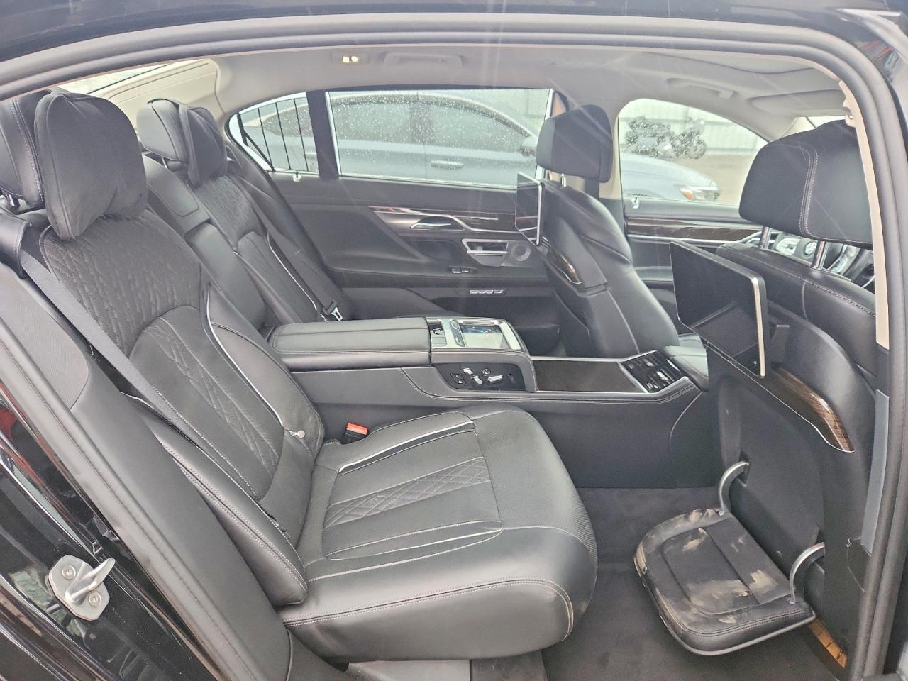 2016 BMW 7 SERIES