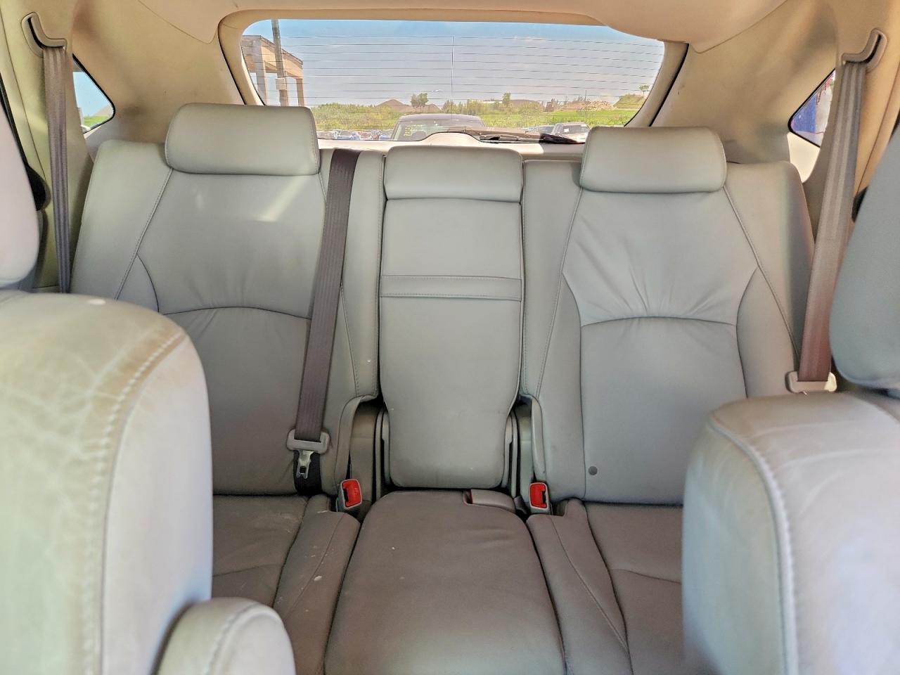 2006 LEXUS RX330
