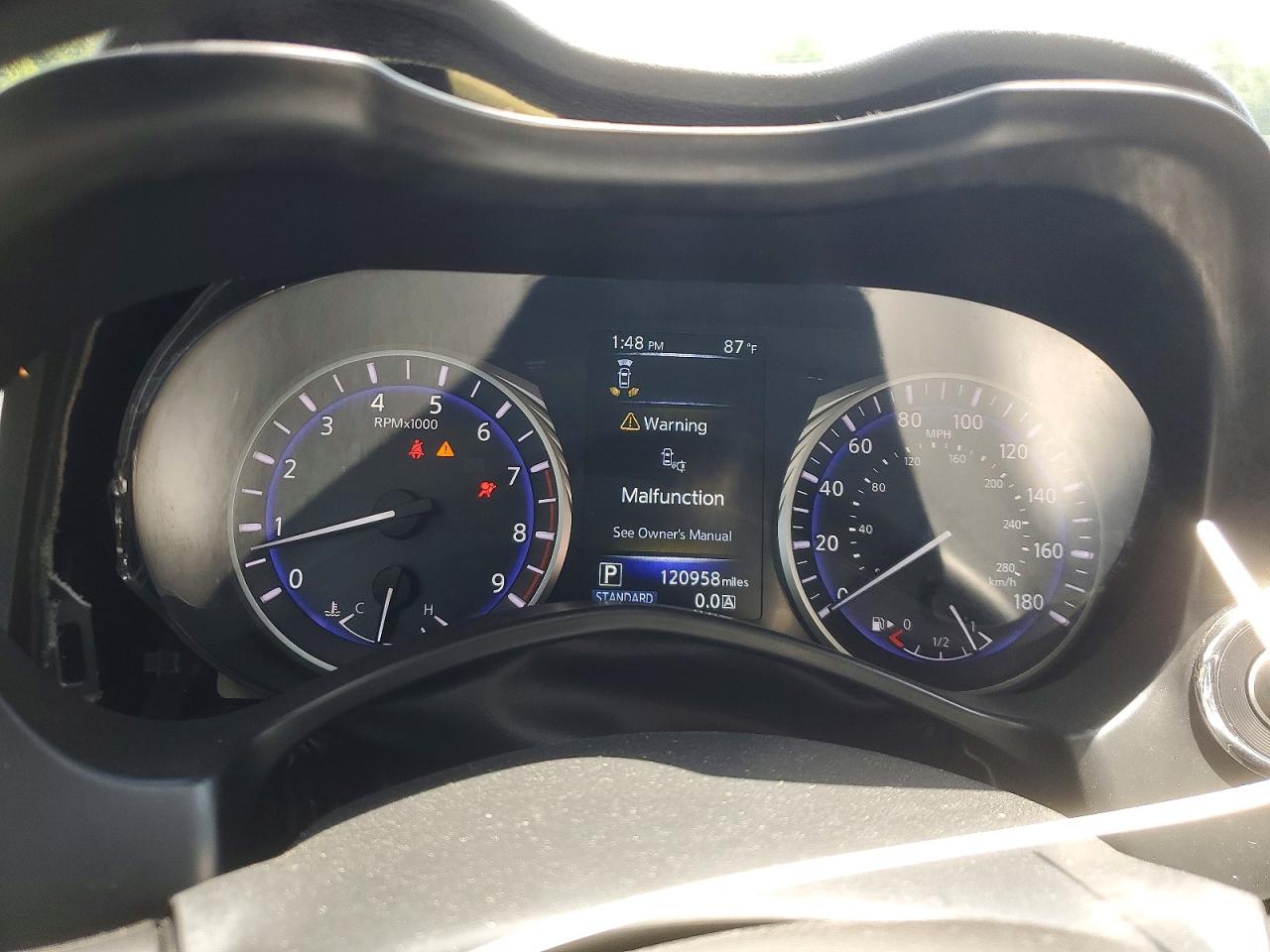 2016 INFINITI Q50