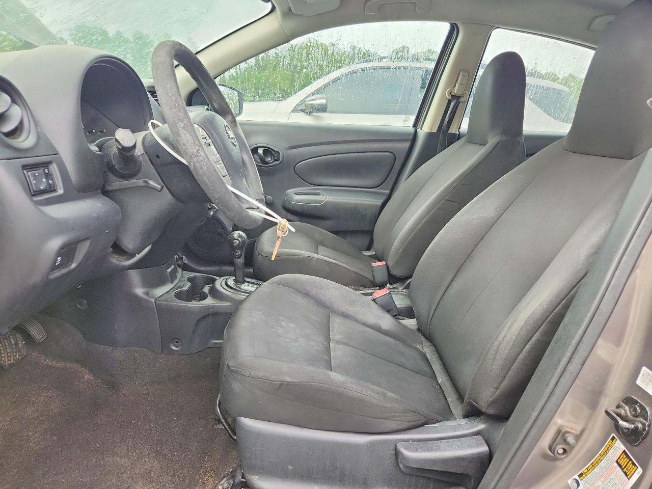 2017 NISSAN VERSA