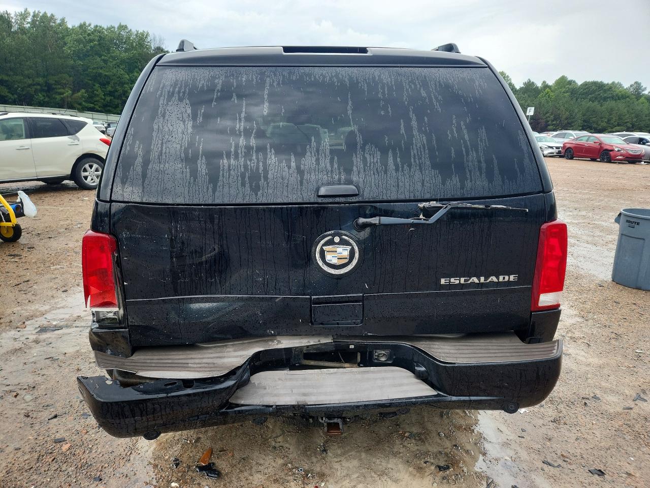 2004 CADILLAC ESCALADE