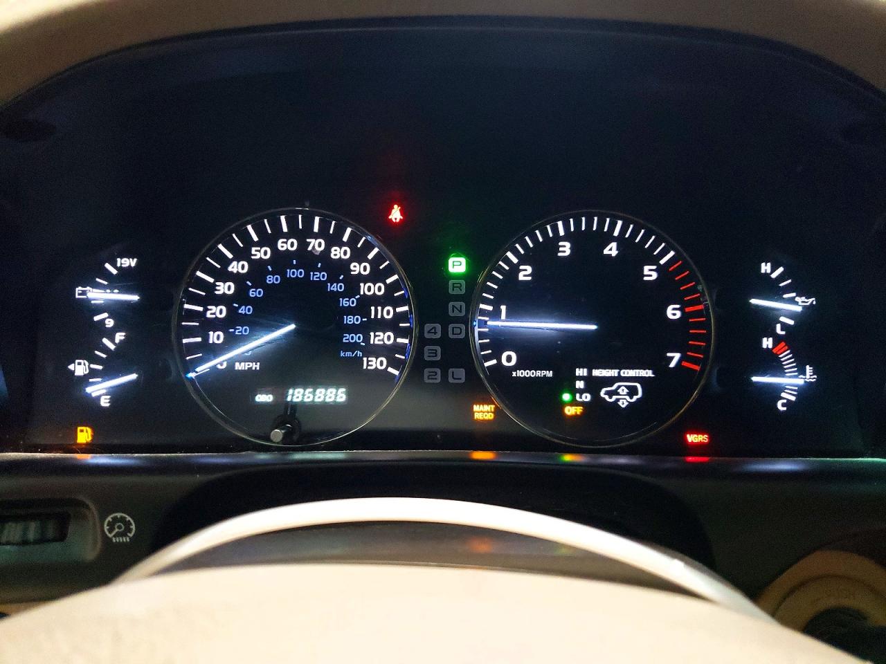2005 LEXUS LX470