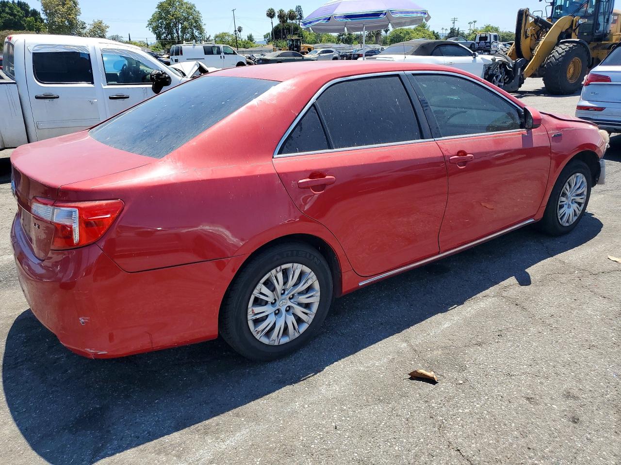 2013 TOYOTA CAMRY