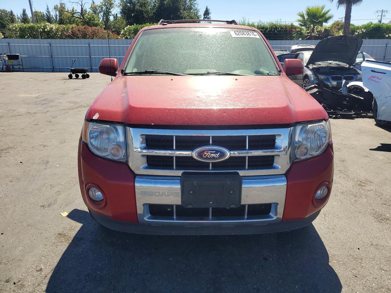2010 FORD ESCAPE