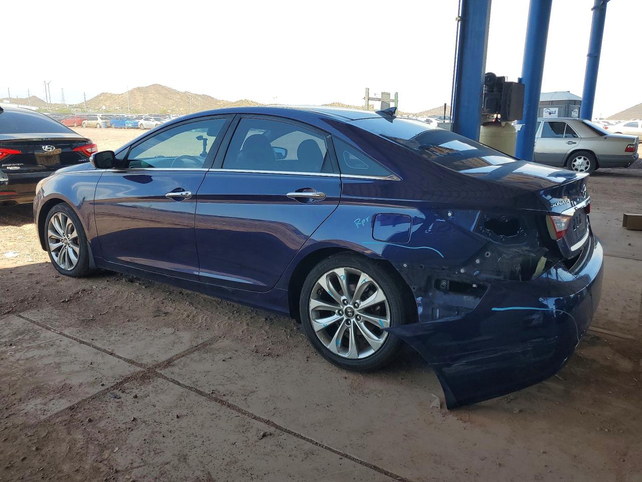 2013 HYUNDAI SONATA